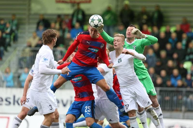 Football. ePojisteni.cz 1 liga. MFK Karvina - Viktoria Plzen. 19.03.2017