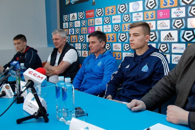 Football. Ruch Chorzow. Press Conference. 31.03.2017