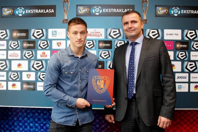 Football. Piast Gliwice. Press Conference. 08.05.2017