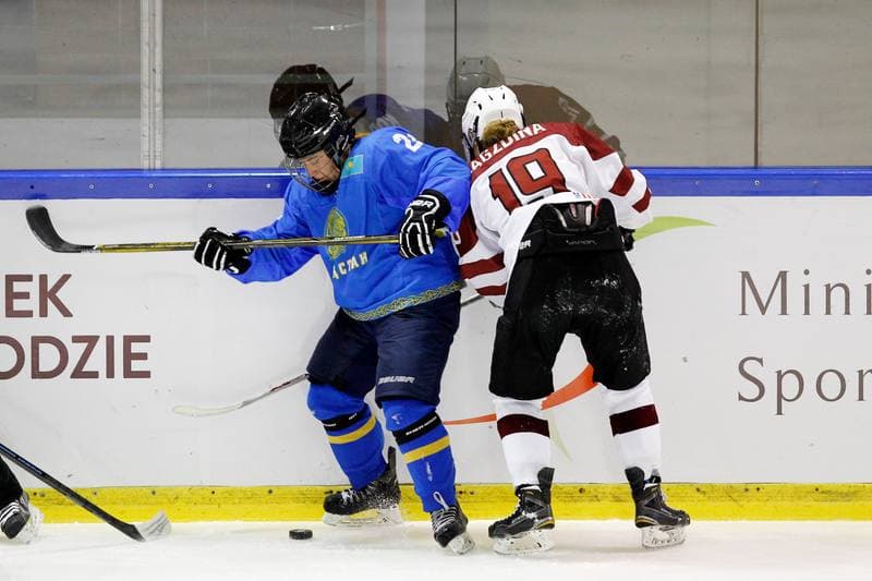 Ice Hockey. Women's World Championship. Latvia - Kazakhstan. 11.04.2017