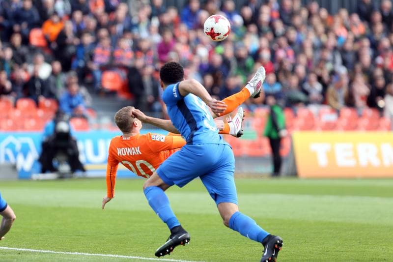 Football. Lotto Ekstraklasa. Bruk-Bet Termalica Nieciecza - Piast Gliwice. 17.04.2017