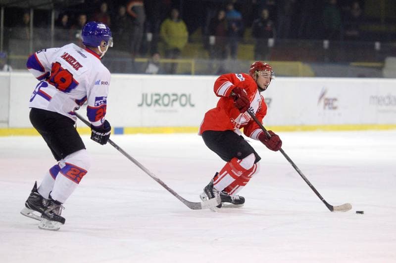 Ice Hockey. Polska Hokej Liga. Tempish Polonia Bytom - Comarch Cracovia Krakow. 09.12.2016