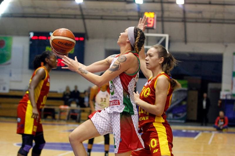 Basketball. Women Basket Liga. JAS-FBG Zaglebie Sosnowiec - Sleza Wroclaw. 10.12.2016