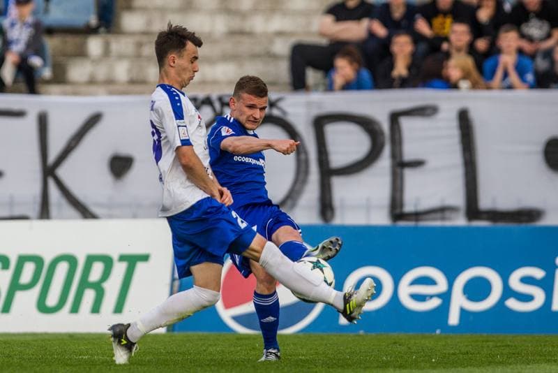 Football. II Liga. Ruch Chorzow - Blekitni Stargard. 11.05.2019