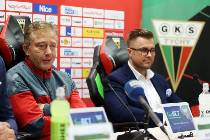 Football. GKS Tychy. Press Conference. 11.10.2017