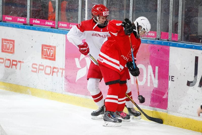 Ice Hockey. Women's U18 World Championship Division 1B. Poland - Denmark. 09.01.2018