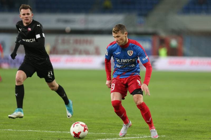 Football. Lotto Ekstraklasa. Piast Gliwice - Cracovia Krakow. 18.11.2017