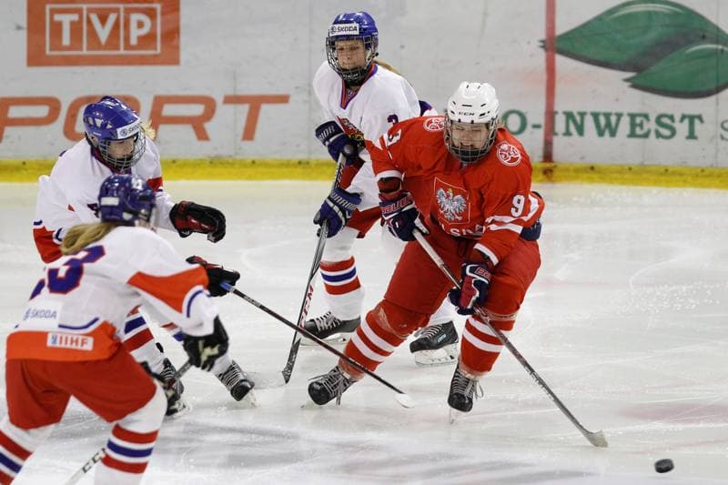 Ice Hockey. Women's U18 Olympic Hopes Tournament. Poland - Czech Republic. 15.12.2017