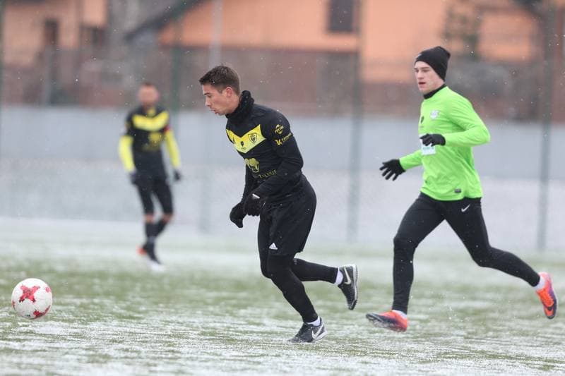 Football. Sparing. GKS Katowice - Rozwoj Katowice. 24.02.2018
