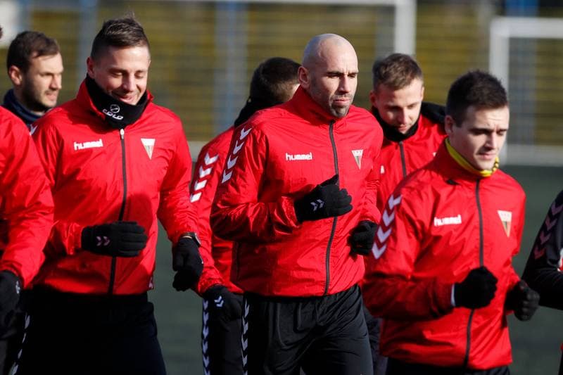 Football. GKS Tychy. Training. 18.01.2018