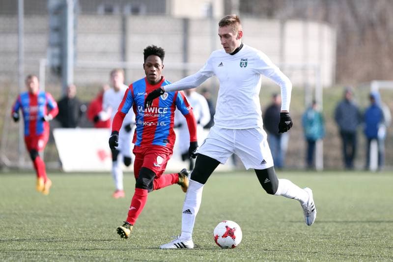 Football. Sparing. MFK Karvina - Piast Gliwice. 20.01.2018
