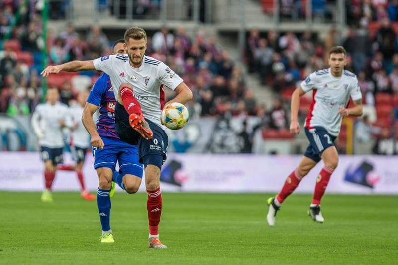 Football. PKO BP Ekstraklasa. Gornik Zabrze - Piast Gliwice. 03.11.2019