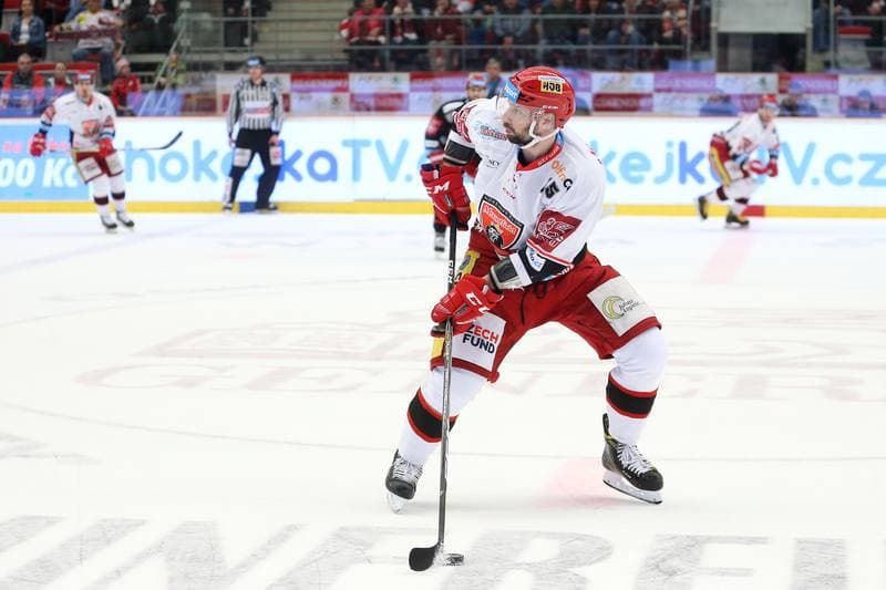 Ice Hockey. TipSport Extraliga. Ocelari Trinec - Mountfield Hradec Kralove. 02.04.2018