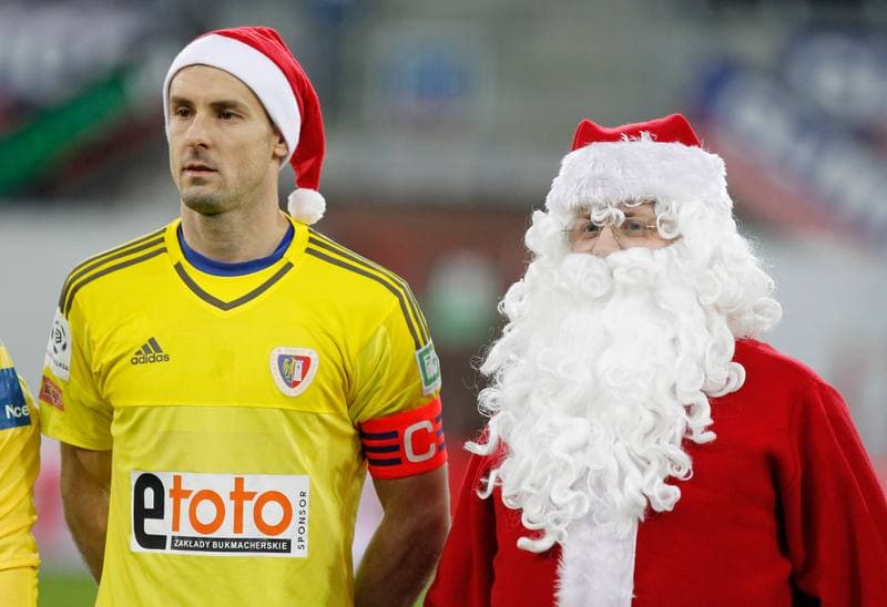 Football. PKO BP Ekstraklasa. Piast Gliwice - Cracovia Krakow. 05.12.2015