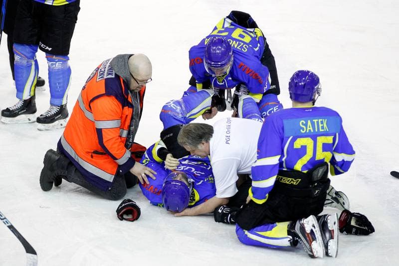 Ice Hockey. Polska Hokej Liga. Anteo Naprzod Janow - PGE Orlik Opole. 20.02.2018