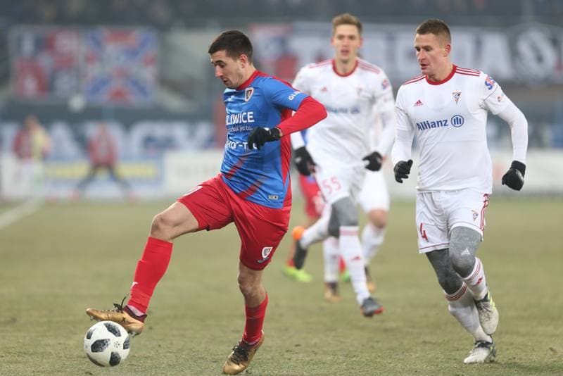 Football. Lotto Ekstraklasa. Piast Gliwice - Gornik Zabrze. 03.03.2018