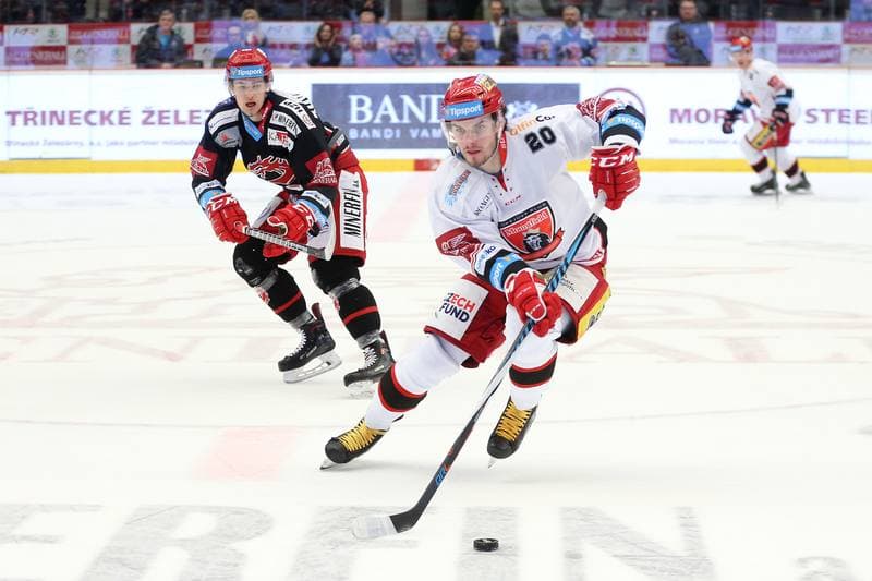Ice Hockey. TipSport Extraliga. Ocelari Trinec - Mountfield Hradec Kralove. 02.04.2018