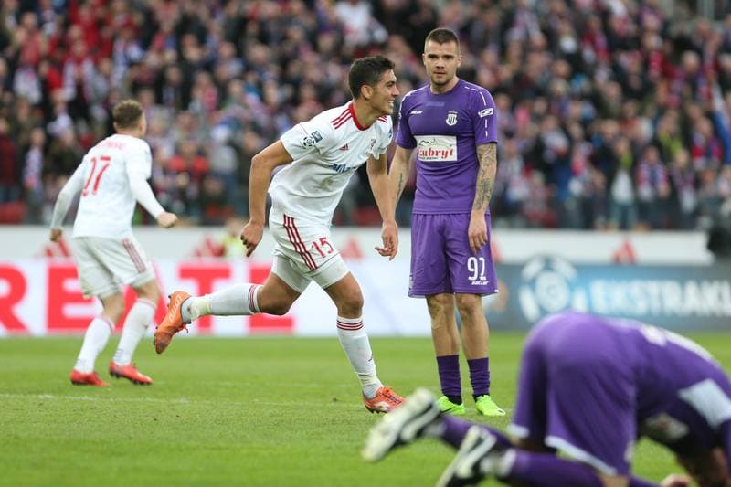 Football. Lotto Ekstraklasa. Gornik Zabrze - Sandecja Nowy Sacz. 31.03.2018