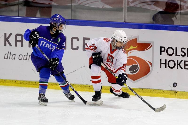 Ice Hockey. U18 Women's World Championship. Poland - Italy. 12.01.2017