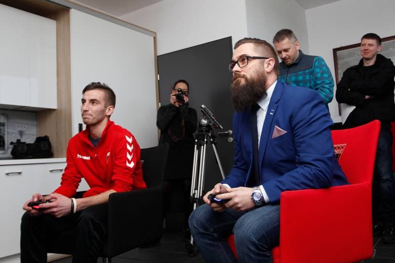 Football. GKS Tychy. Press Conference. 16.02.2017