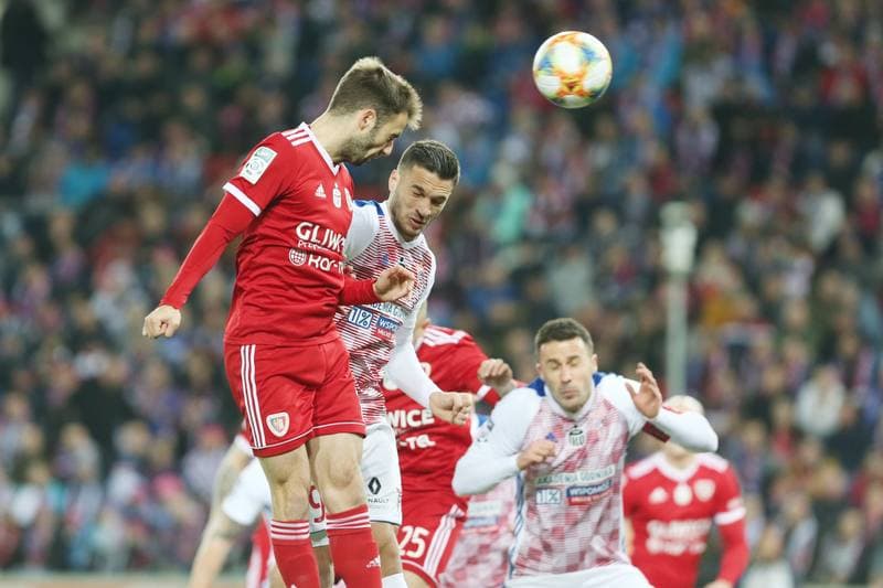 Football. Lotto Ekstraklasa. Gornik Zabrze - Piast Gliwice. 08.03.2019