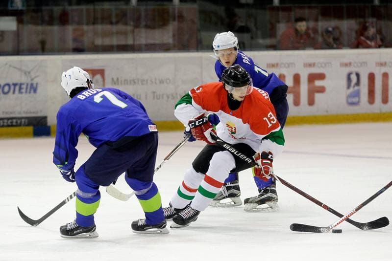 Ice Hockey. U20 World Championship Division 1B. Slovenia - Hungary. 12.12.2018