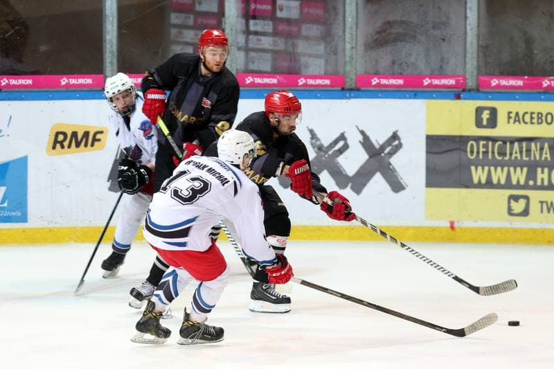 Ice Hockey. Polska Hokej Liga. SMS PZHL Katowice - Comarch Cracovia Krakow. 15.10.2017