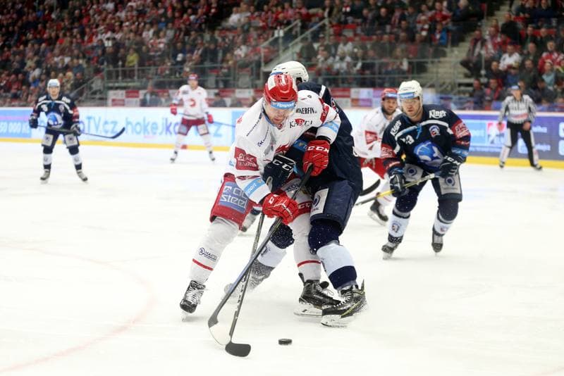 Ice Hockey. Tipsport Extraliga. Ocelari Trinec - Skoda Plzen. 15.04.2019