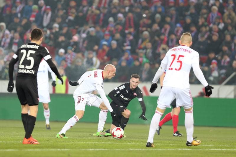 Football. Lotto Ekstraklasa. Gornik Zabrze - Cracovia Krakow. 18.12.2017