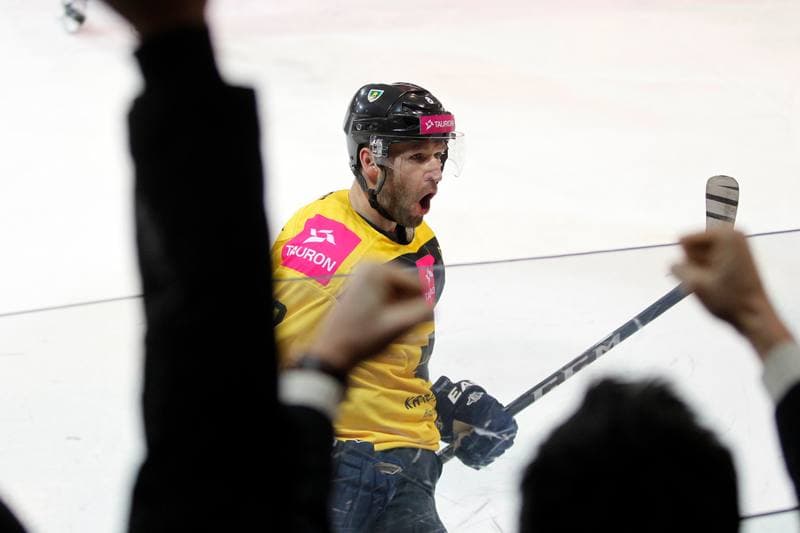 Ice Hockey. Tauron Hokej Liga. Tauron KH GKS Katowice - Comarch Cracovia. 08.02.2018