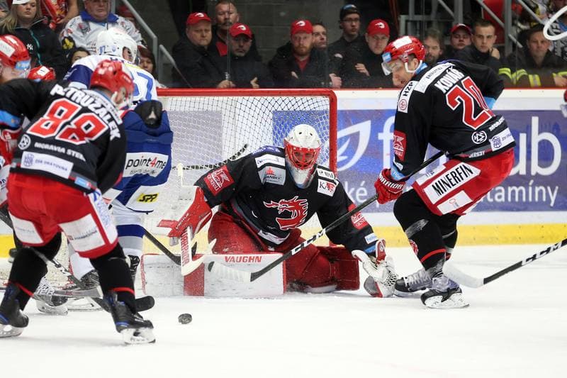 Ice Hockey. Tipsport Extraliga. Ocelari Trinec - Kometa Brno. 14.04.2018