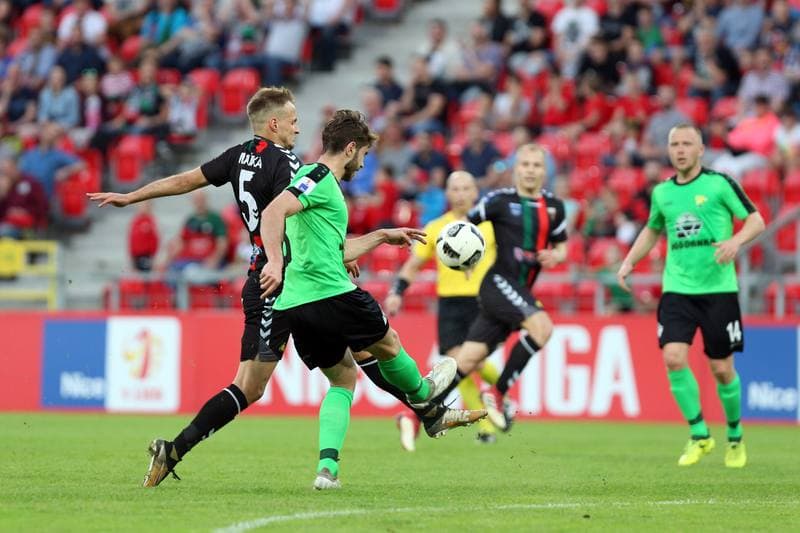 Football. Nice I Liga. GKS Tychy - Gornik Leczna. 20.04.2018