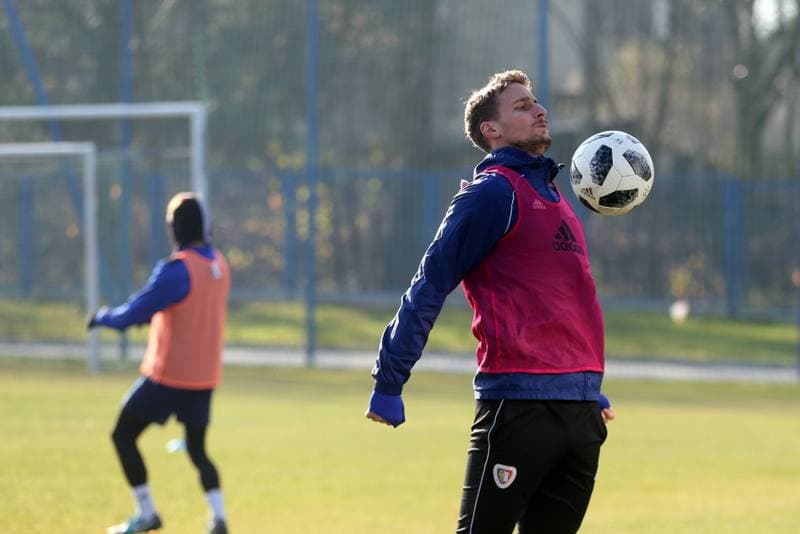 Football. Piast Gliwice. Training. 17.11.2018