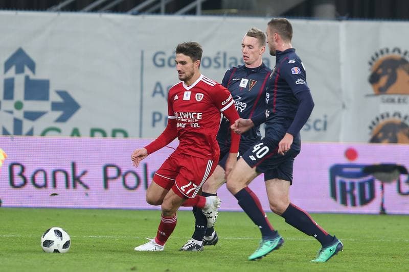 Football. Lotto Ekstraklasa. Piast Gliwice - Pogon Szczecin. 03.12.2018