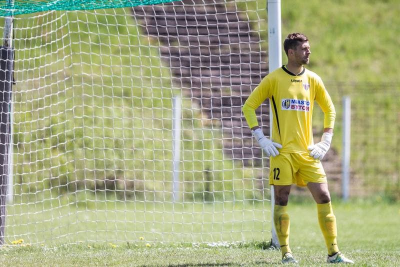 Football. Haiz IV Liga. Polonia Bytom - MKS Myszkow. 01.05.2019