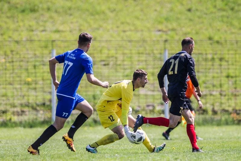 Football. Haiz IV Liga. Polonia Bytom - MKS Myszkow. 01.05.2019