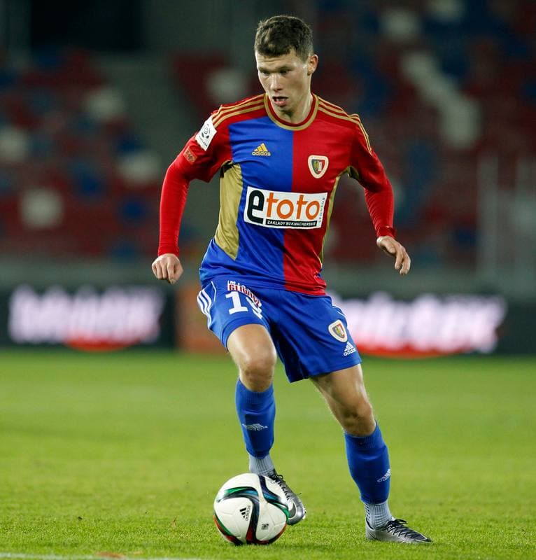 Football. PKO BP Ekstraklasa. Gornik Zabrze - Piast Gliwice. 01.12.2015