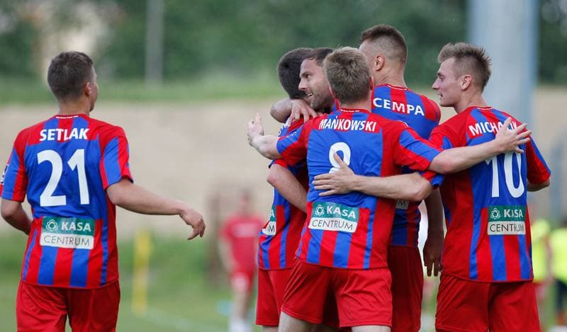 Football. III Liga Opolsko Slaska. Polonia Bytom - Pniowek Pawlowice. 03.06.2015