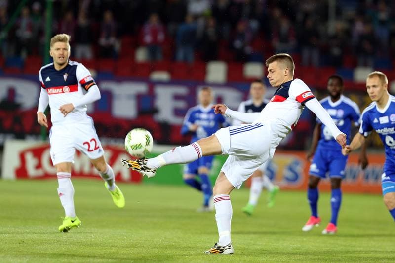 Football. Nice I Liga. Gornik Zabrze - Wigry Suwalki. 21.04.2017