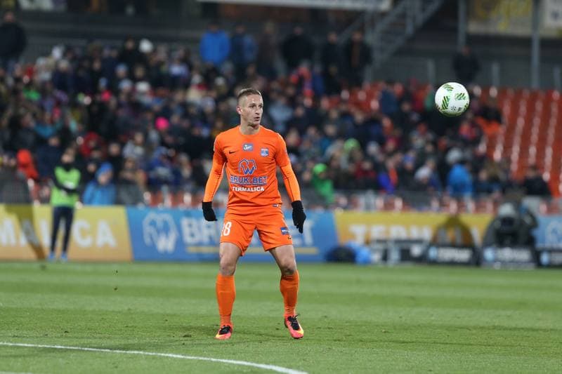 Football. Lotto Ekstraklasa. Bruk-Bet Termalica Nieciecza - Zaglebie Lubin. 02.12.2016
