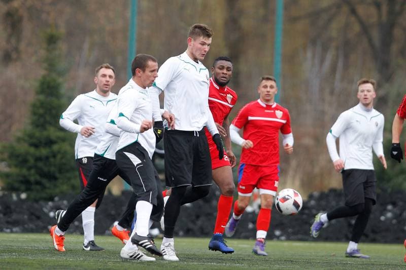 Football. Sparing. Polonia Bytom - Ruch Zdzieszowice. 03.12.2016