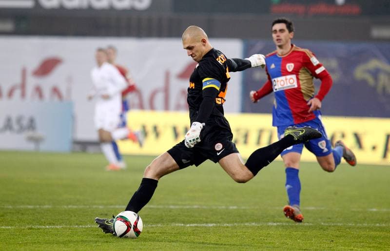 Football. PKO BP Ekstraklasa. Piast Gliwice - Zaglebie Lubin. 31.10.2015