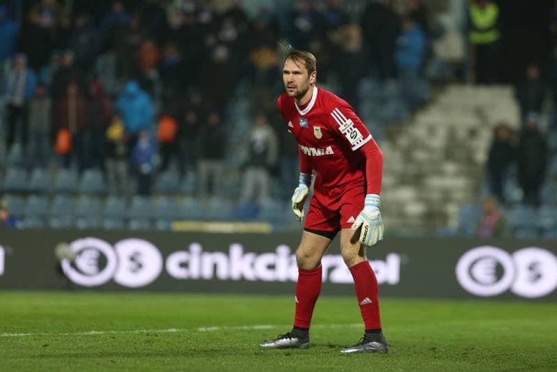 Football. Lotto Ekstraklasa. Ruch Chorzow - Arka Gdynia. 05.12.2016