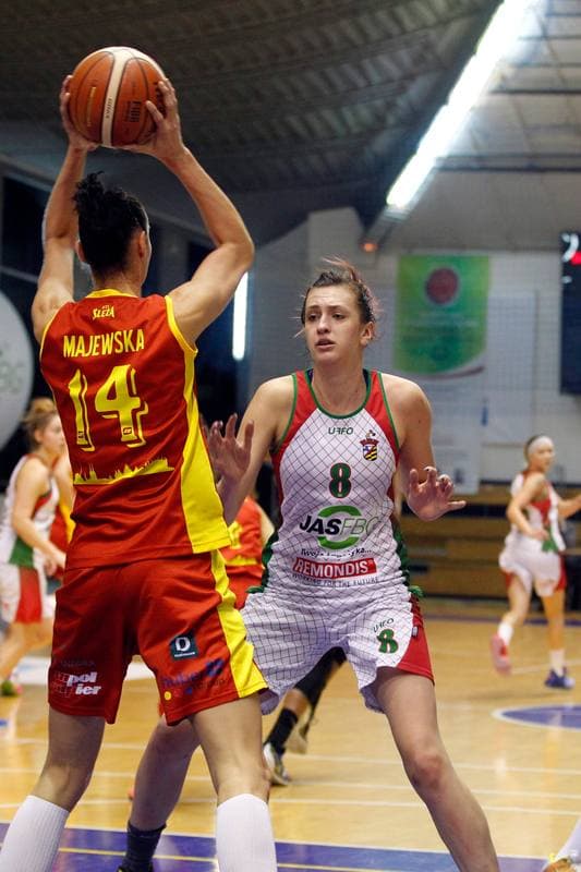 Basketball. Women Basket Liga. JAS-FBG Zaglebie Sosnowiec - Sleza Wroclaw. 10.12.2016