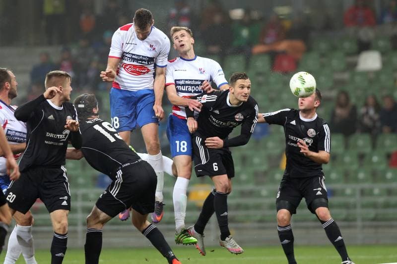 Football. I Liga. Podbeskidzie Bielsko-Biala - Drutex Bytovia Bytow. 25.11.2016