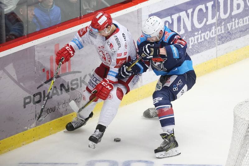 Ice Hockey. Tipsport Extraliga. Ocelari Trinec - Pirati Chomutov. 16.03.2017
