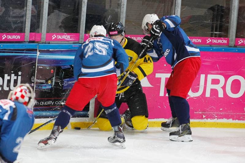 Ice Hockey. Polska Hokej Liga. KH Tauron GKS Katowice - SMS PZHL Sosnowiec. 13.01.2017