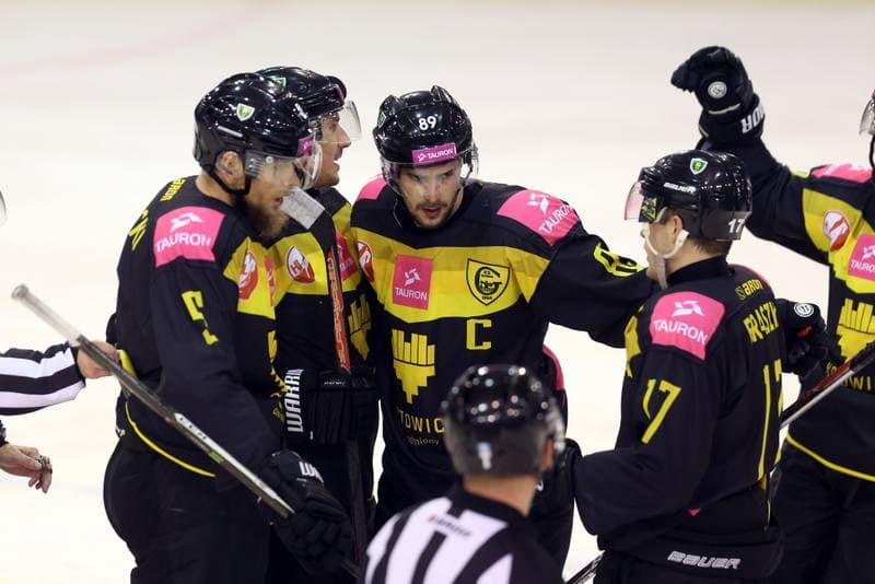 Ice Hockey. Polska Hokej Liga. Naprzod Janow - Tauron KH GKS Katowice. 24.09.2017
