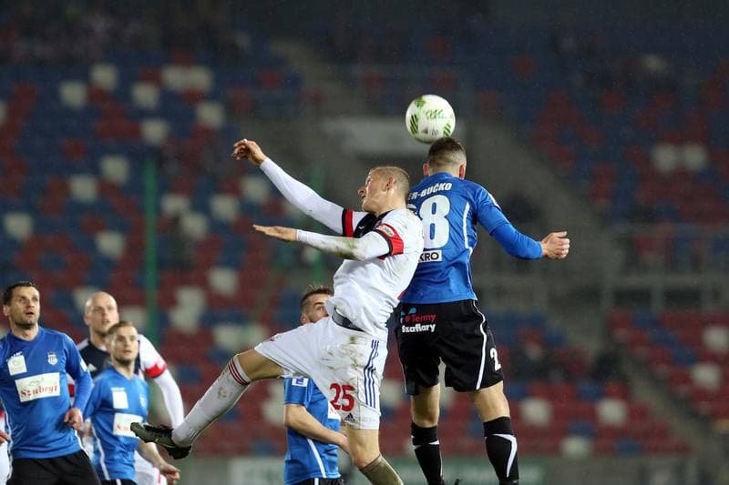 Football. Nice I Liga. Gornik Zabrze - Sandecja Nowy Sacz. 17.03.2017
