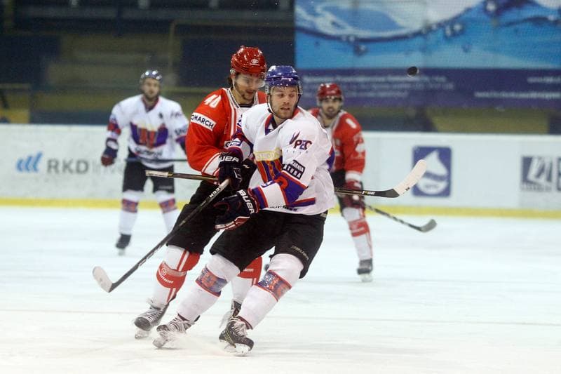 Ice Hockey. Polska Hokej Liga. Tempish Polonia Bytom - Comarch Cracovia Krakow. 09.12.2016